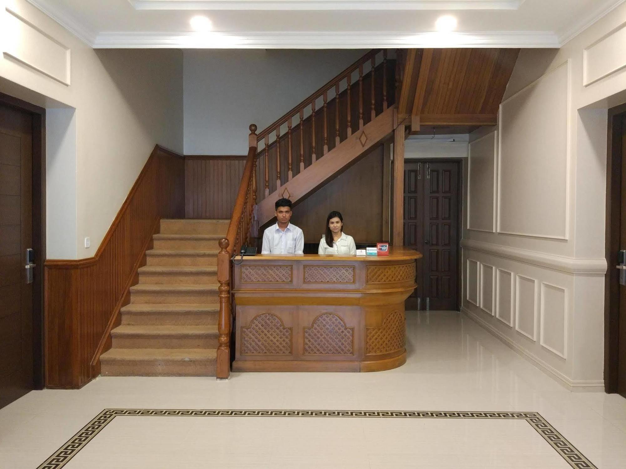 Ruby Garden Hotel Yangon Extérieur photo