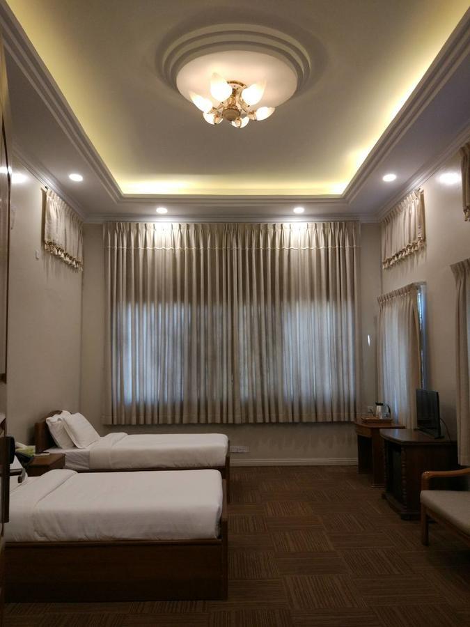 Ruby Garden Hotel Yangon Extérieur photo